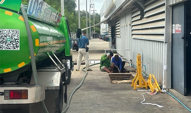 ดูดส้วมเทศบาลสมุทรสาคร